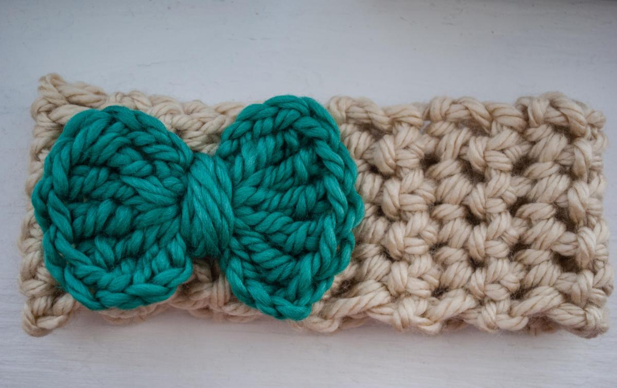 Teal And Cream Bow Crochet Earwarmer